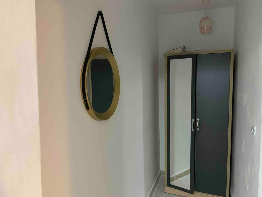 Appartement 5 Lits Climatise Salon 2Chambres Cuisine Equipee Sdb Staoueli Exteriör bild